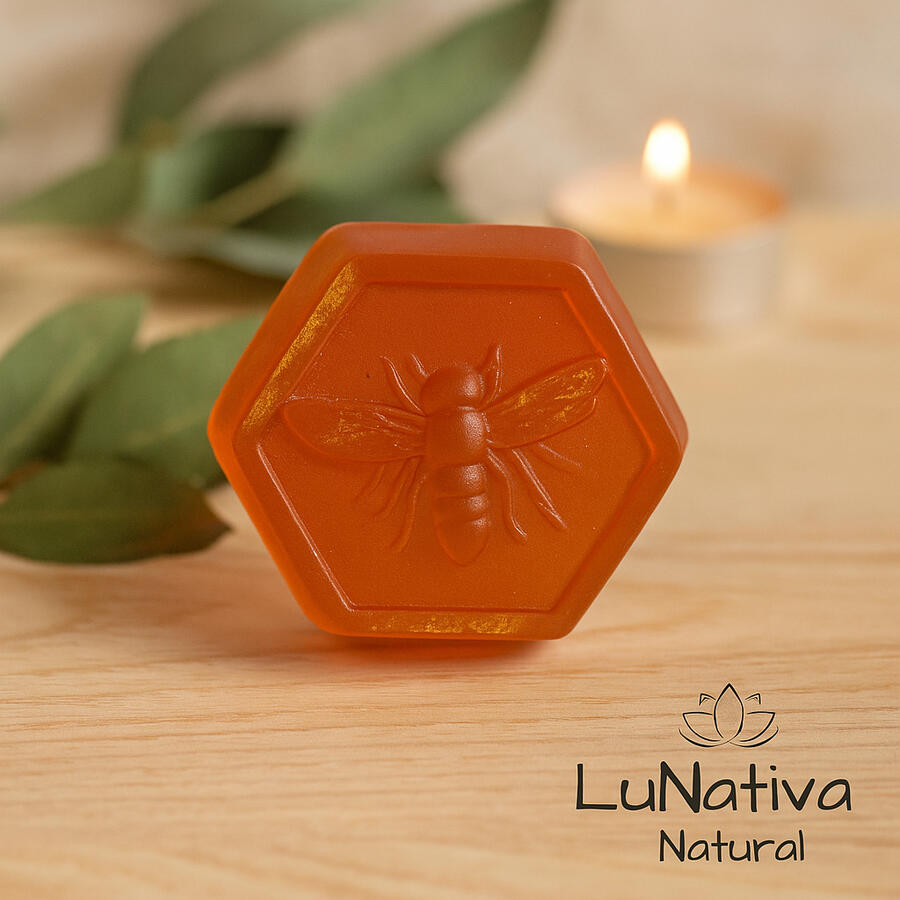 Jabon de miel, leche, curcuma y avena Jabon de miel, leche, curcuma y avena